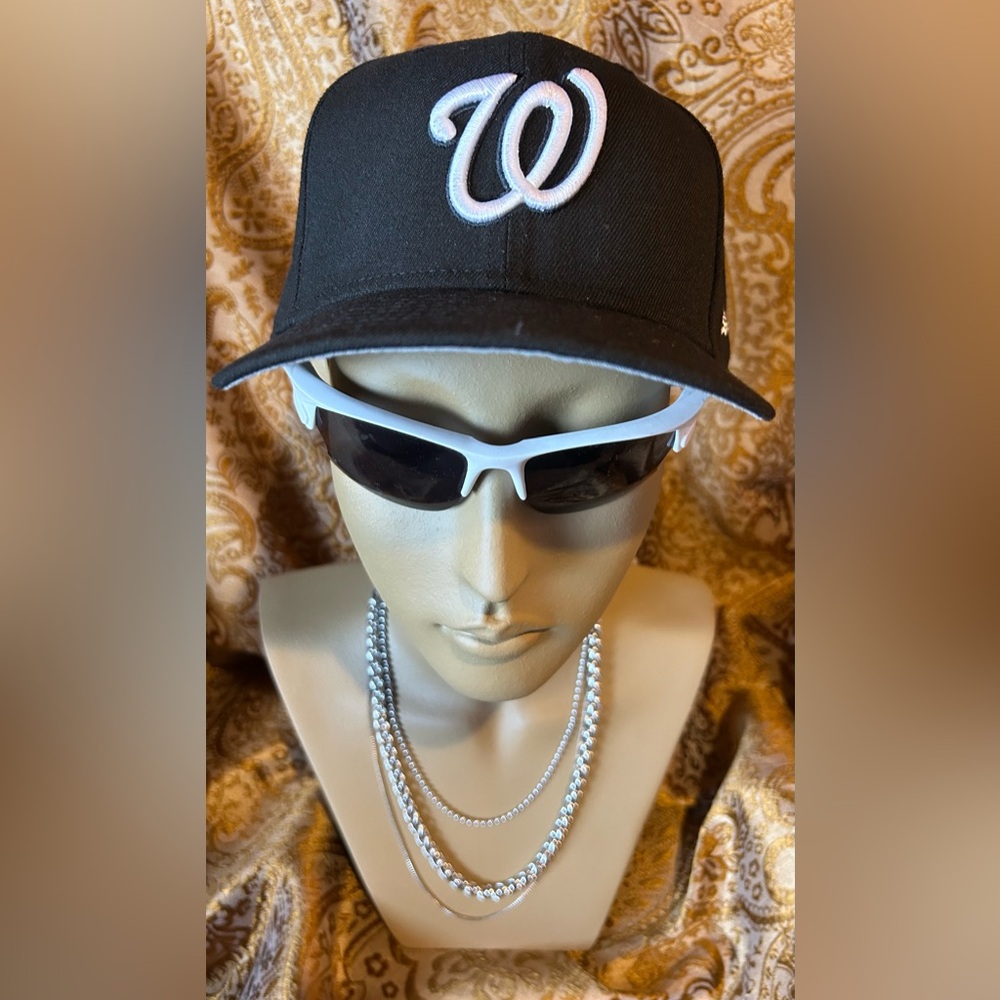 Washington Nationals New Era Black Cap with White Embroidery - Picture 2 of 5